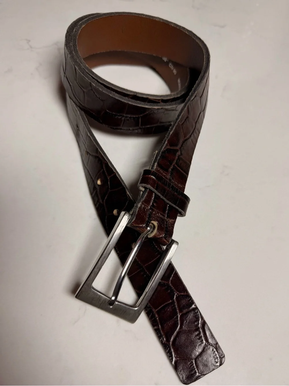 H&M Men’s Brown Leather Belt Size 35-36 Made in Sweden Classic Silver Buckle